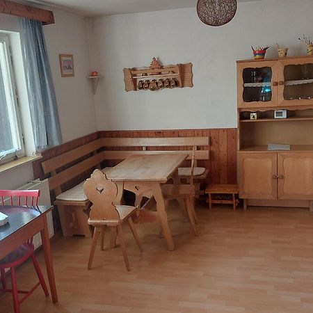 Chata Na Poskle U Lesa S Vyhledem Hutisko Eksteriør billede